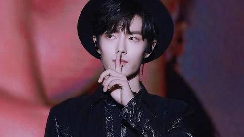 圈内人士爆料肖战新剧,神秘角色引期待，实力演绎再创巅峰